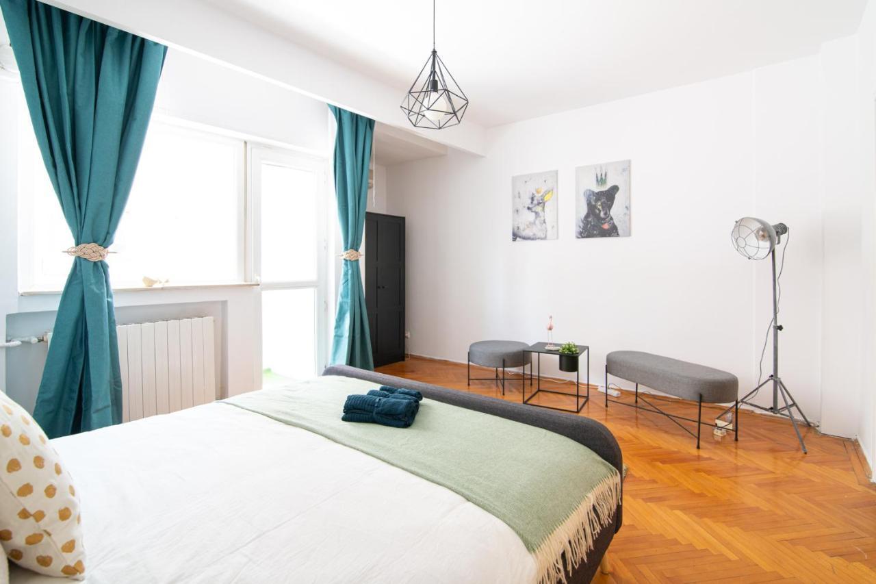 Amazing New Flat City Center Bukarest Eksteriør billede